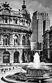 La torre ripresa da piazza De Ferrari (fine anni 1940)