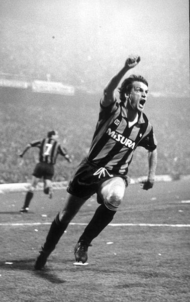 File:Marco Tardelli, Inter '85-86.jpg