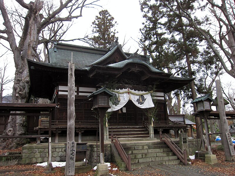 ファイル:妻科神社 拝殿.JPG