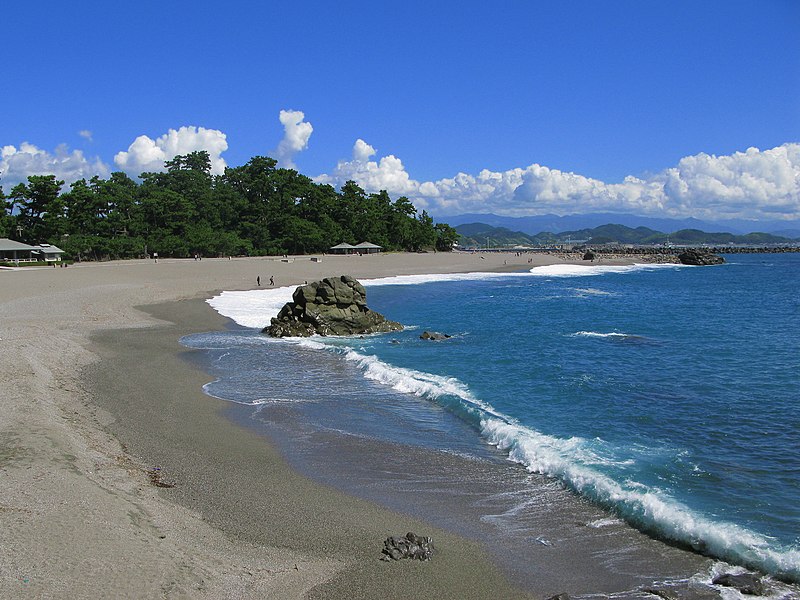 ファイル:Kochi Katsurahama Daytime 2.JPG