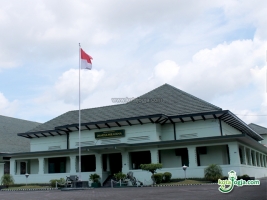 Barkas:Museum Pusat TNI AD.jpg