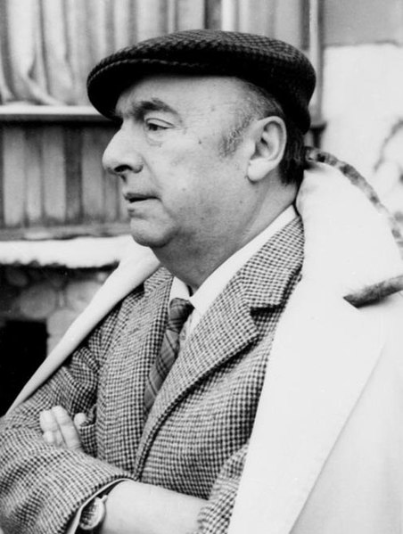 Barkas:Pablo Neruda profile.jpg