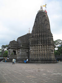 ಚಿತ್ರ:200px-Trimbhakeshwar Temple.jpg