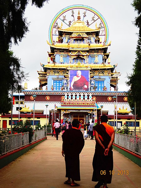 ಚಿತ್ರ:Namdroling Monastery Bylakuppe.JPG