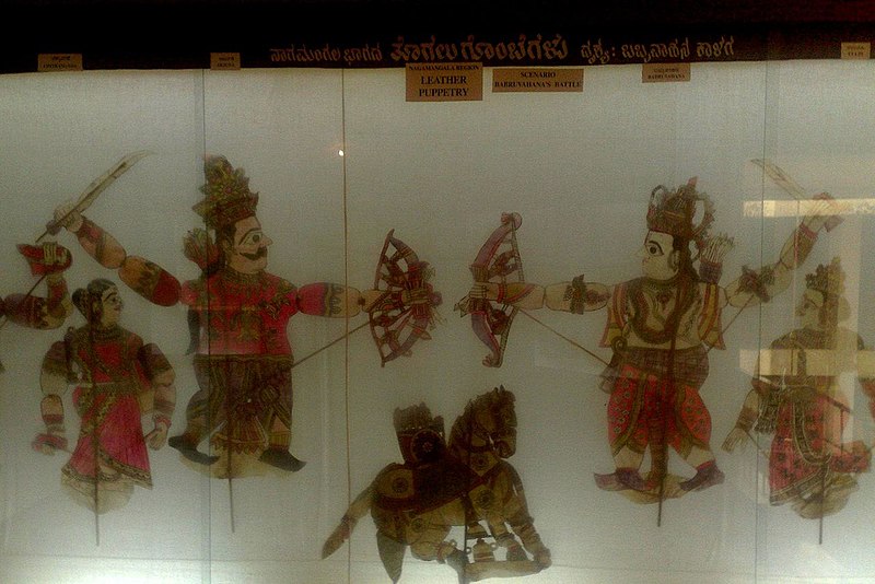 ಚಿತ್ರ:1280px-Leather puppets of Karnataka.jpg