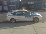 파일:NYPD Traffic Enforcement RMP In White.jpeg