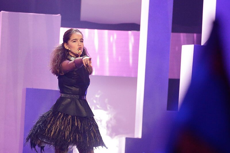 Файл:Jesc2012albaniashchb.jpg