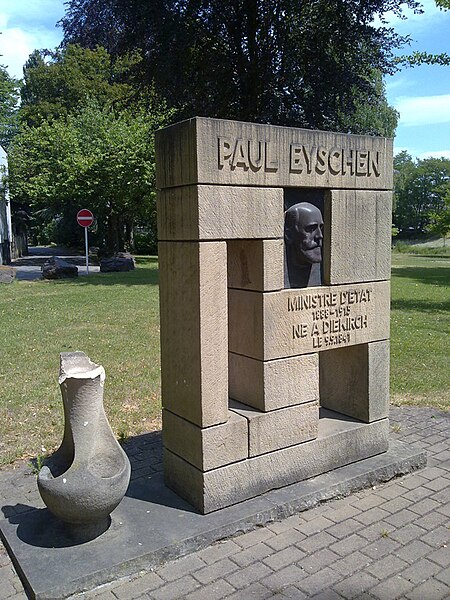 Fichier:Dikrech (Monument Pol Eyschen).jpg