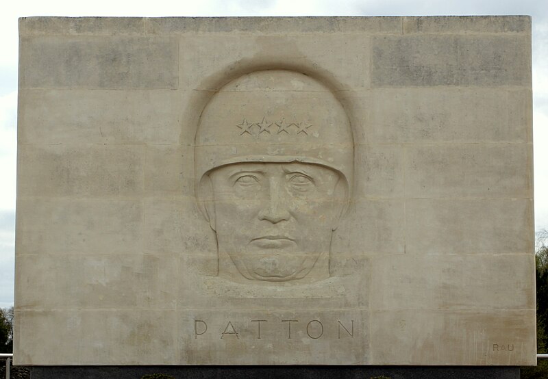 Fichier:Monument Patton Baaschtnech.JPG