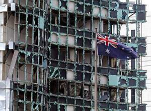 Vaizdas:Australian embassy bombing flag.jpg