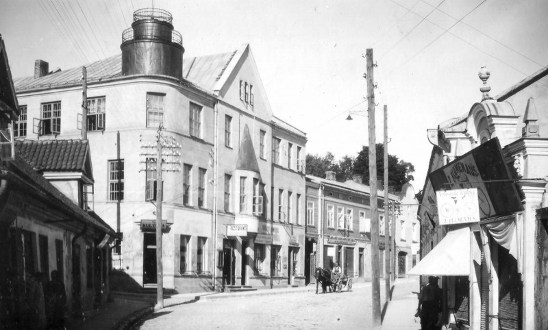 Attēls:Talsu Latviešu biedrības nams un mūzikas skola ap 1930.jpg