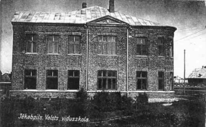 Attēls:Jēkabpils Valsts vidusskola pirms 1927.jpg