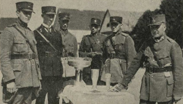 Attēls:Bauskas aizsargu pulka labākie šāvēji, 1925.jpg