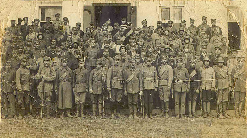 Attēls:Atsevišķais studentu bataljons jeb 3. atsevišķais bataljons 1919.jpg