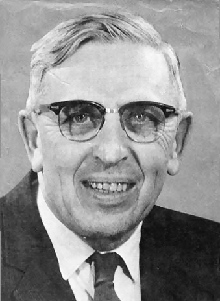 Attēls:Clifford Simak.jpg