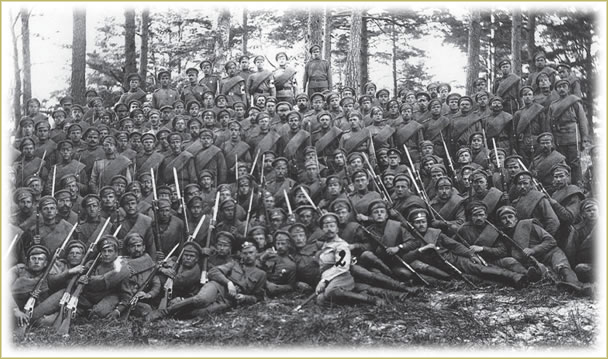 Attēls:4. Vidzemes latviešu strēlnieku pulka 5. rota 1916.jpg
