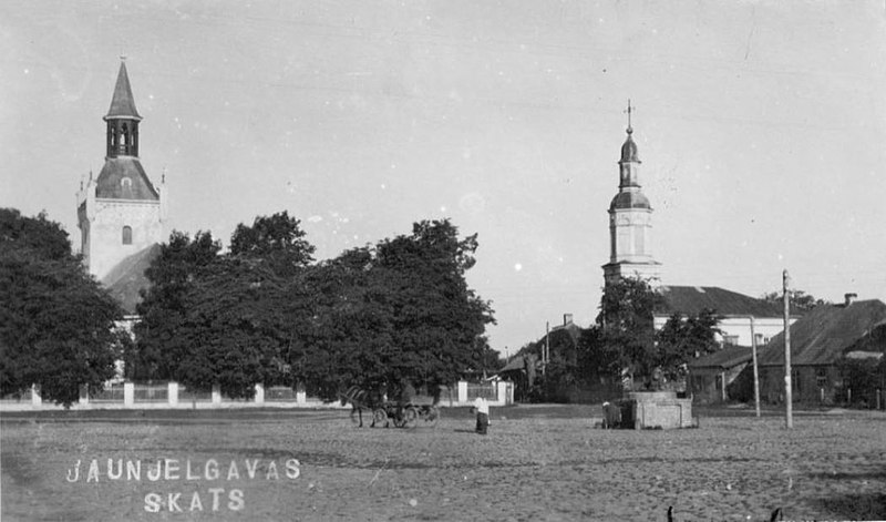 Attēls:Jaunjelgavas baznīcas pirms 1940.jpg