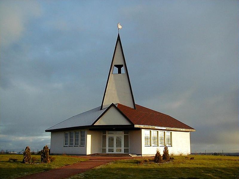 Attēls:Odukalna baznīca 2004-11-14.jpg
