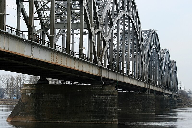 Attēls:Dzelzceļa tilts Rīga 2008.jpg