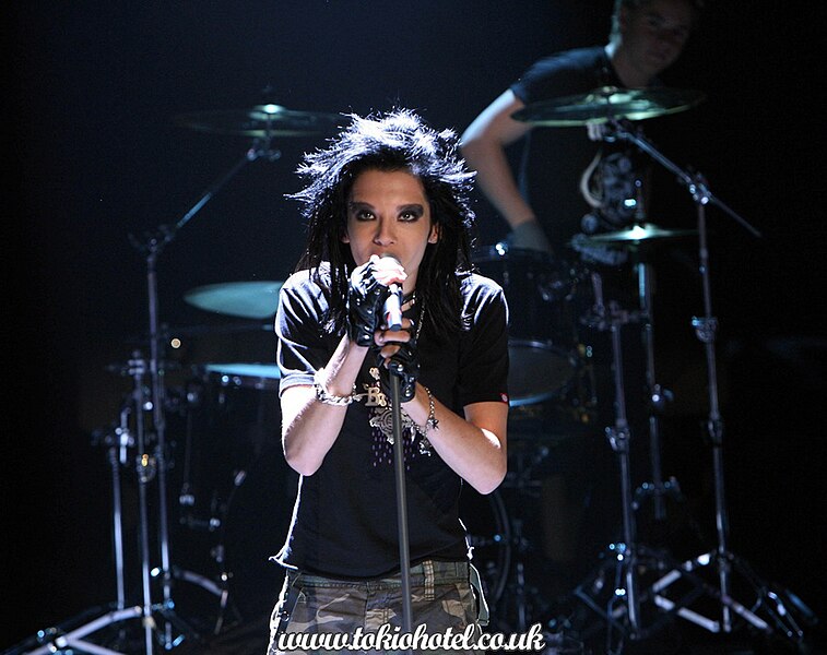 Податотека:Tokio Hotel-Bill Kaulitz.jpg