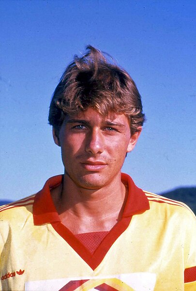 Податотека:Antonio Conte, Lecce.jpg