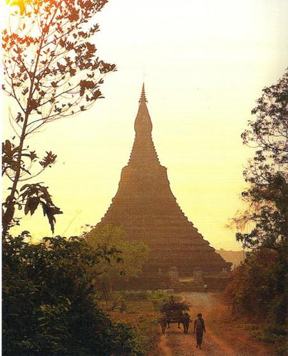 ဖိုင်:Ratanamanaung.jpg