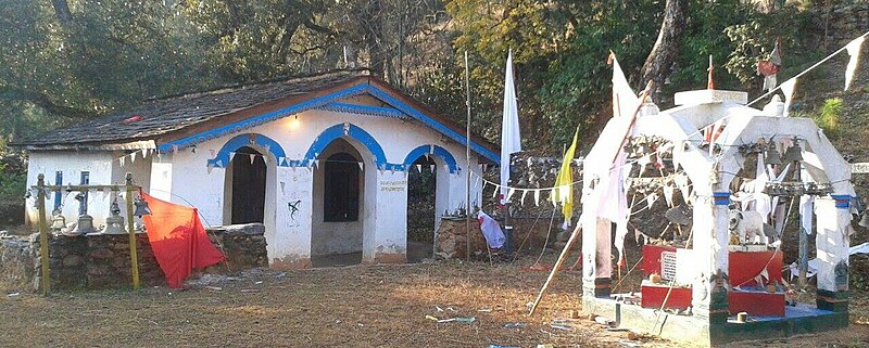 चित्र:Bhuiraj Temple in Baitadi.JPG