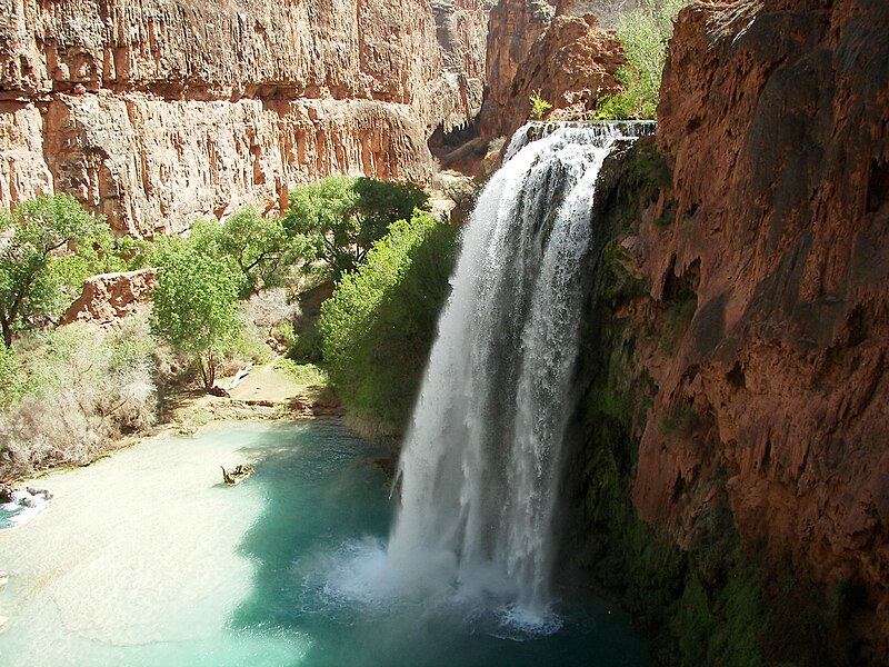 Eʼelyaaígíí:Adahiilį́ (Góóhníinii bikéyah, Havasu).jpg