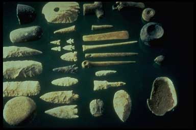 Figura:National park stone tools.jpg