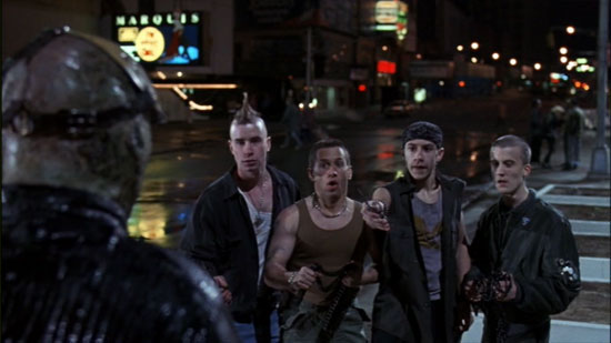 Ficheiro:Friday-the-13th-part-viii-8-jason-takes-manhattan-punks-gang.jpg