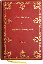 Ficheiro:Constituicâo de Portugal capa.jpg