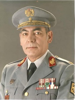 Ficheiro:José Loureiro dos Santos.jpg