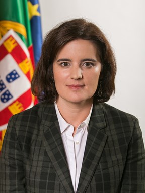 Ficheiro:Retrato oficial Mariana Vieira da Silva.jpeg