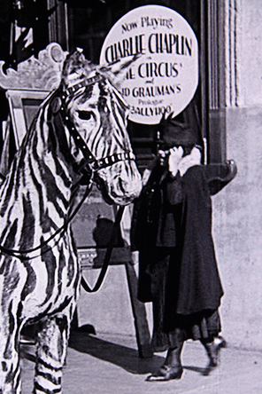 Ficheiro:Telefone celular de 1928.jpg