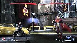 Asa Noturna contra Superman. Cada combate consiste apenas numa ronda; no entanto, cada jogador tem duas barras de energia.