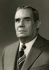 Adelino da Palma Carlos, primeiro-ministro (1974), é o chefe de governo que ocupou o cargo durante menos tempo, durante a Terceira República e excluindo interinos (63 dias).