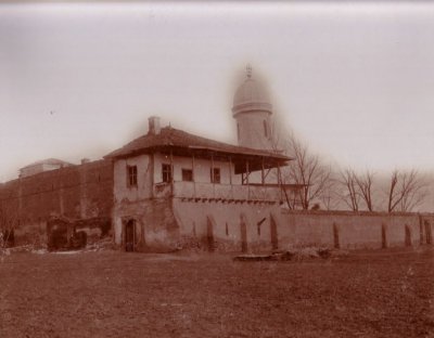 Fișier:Biserica Tarca - Vedere din Vest - 1905.jpg