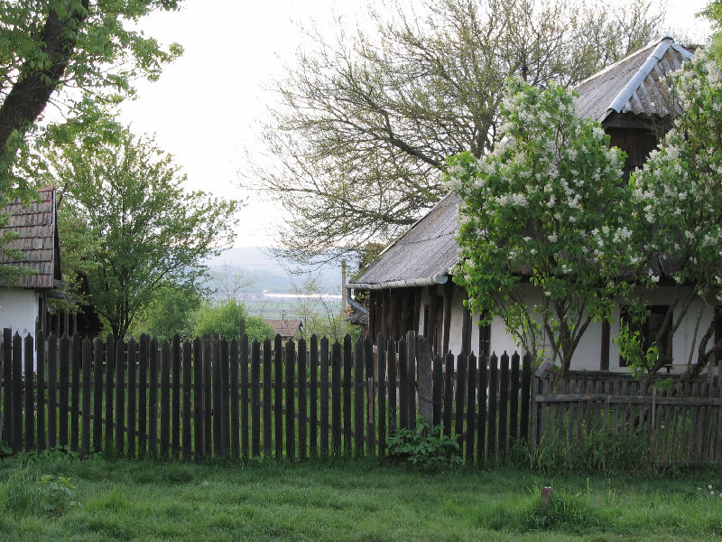 Fișier:Casa taraneasca, Jucu de Sus.JPG