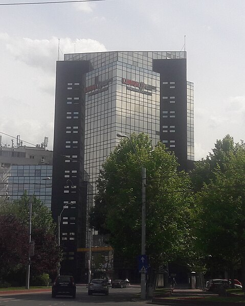 Fișier:Phoenix Tower Bucharest (cropped).jpg