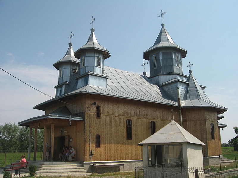 Fișier:Biserica Sf. Petru si Pavel din Berchisesti.jpg