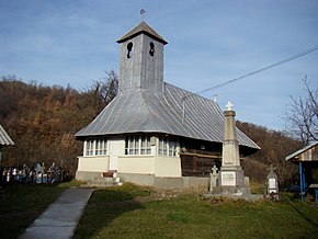 Biserica de lemn din satul Stoilești (monument istoric)