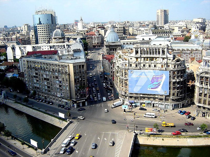 Fișier:Bucharest-Calea-Victoriei-Aerial-View.jpg