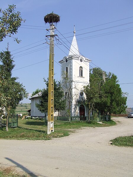 Fișier:Biserica reformata Salatig .jpg