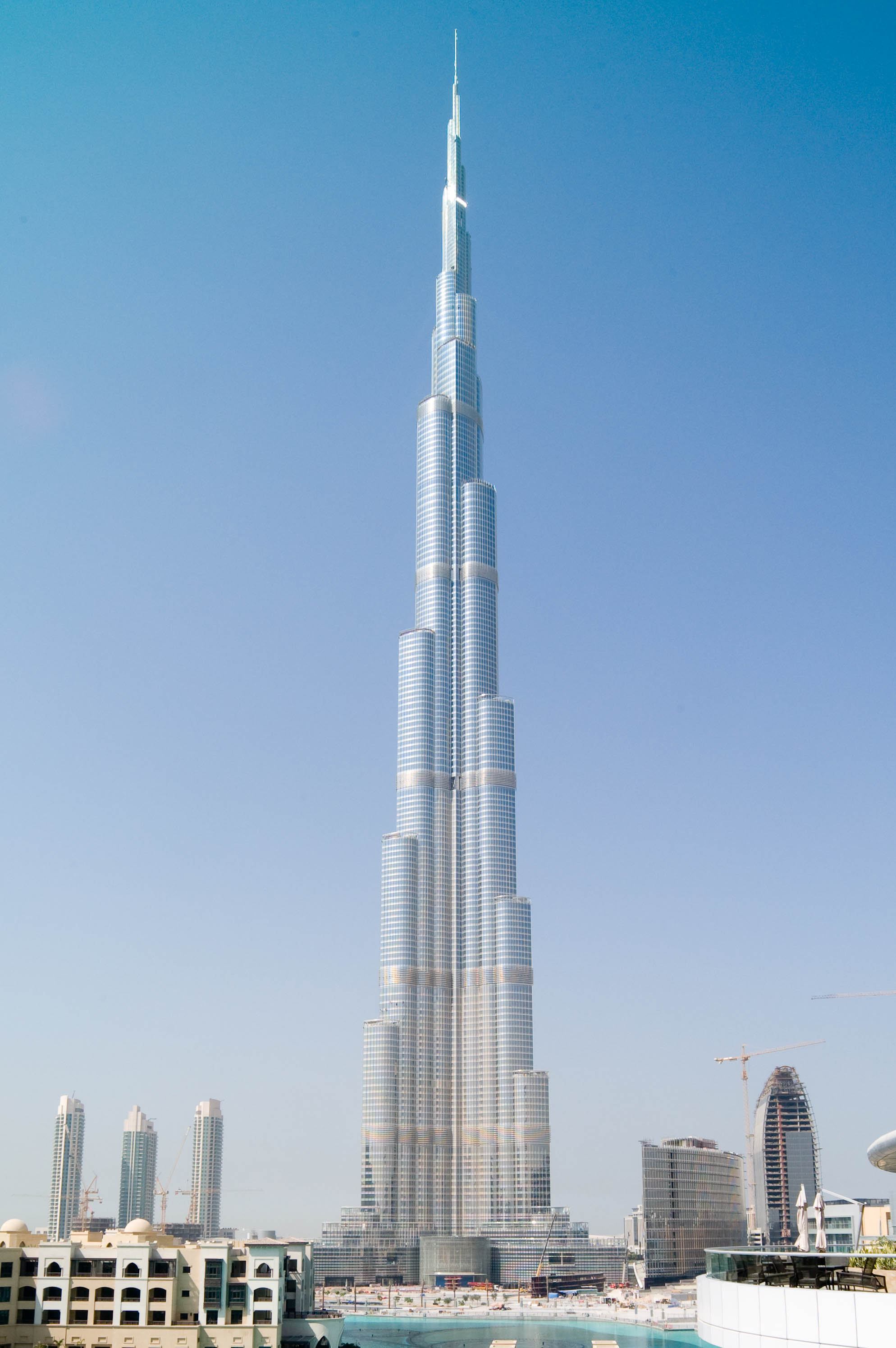 Покорми Мозг Burj_Khalifa_building