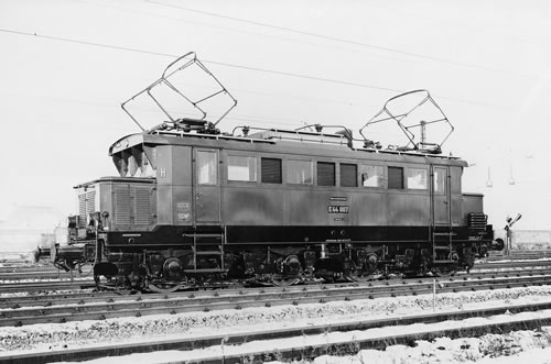 Файл:1930 Siemens E44.jpg