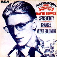 Обложка сингла Дэвида Боуи «Space Oddity» (1975)
