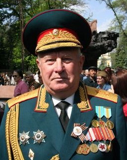 http://upload.wikimedia.org/wikipedia/ru/5/5f/Ryabtsev,_Anatoly_Semyonovich.jpg