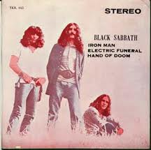 Обложка сингла Black Sabbath «Iron Man» (1971)