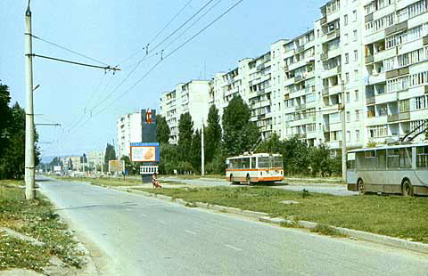 http://upload.wikimedia.org/wikipedia/ru/e/eb/Grozny_trolley.jpg