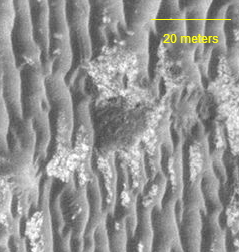 Кратер Синкхол, снятый с орбиты аппаратом MRO, камерой выcкого разрешения HiRISE.